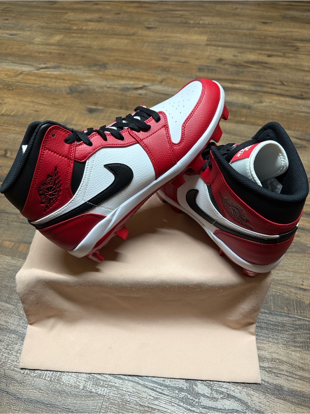 Men's Jordan 1 “Retro” MCS Molded Premium Baseball Cleats